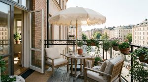 Ergonomic Mastery: Functional & Space Saving Hacks For Joanna Gaines Patio Umbrellas