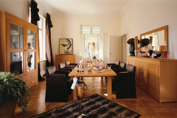 Amazing Dining Table Design: Amazing Dining Table Design: Round Dining Tables blue black