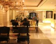 Amazing Lebua at State Tower Hotel and Club Interior Design and Facilities: classy longue interior design at lebua at state tower hotel with exclusive hanging lamp and the fresh white rose decoration