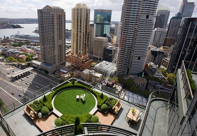 Amazing Rooftop Garden Design