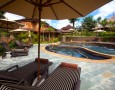 Beautiful Sunbathing Area Decoration in the Backyard with the Best Furniture: Best-sunbathing-area-near-the-swimming-pool-with-the-umbrella