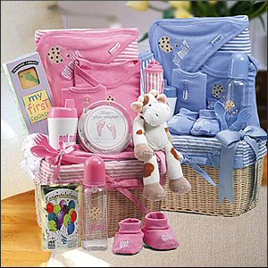 Best Preparation for New Parents in Completing All Baby Need: : Pink And Blue Baby Gift