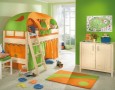 Camp concept in children bedroom for active children: Green camp concept for active children bedroom