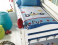 Camp concept in children bedroom for active children: Camping bedroom for active children