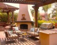 Contemporary and elegant outdoor living room design ideas: sweet outdoor living room