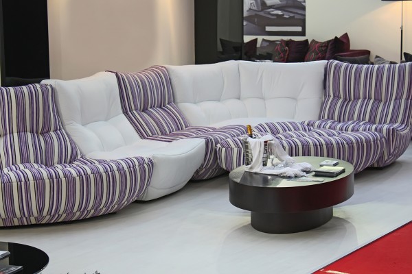 Couches for Small Living Rooms for Modern and Minimalist Spaces: best couch small living room with most comfortable living room chair design for small living room 600×400 1