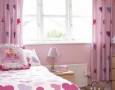 Feminine and gentle pink teenager’s bedroom design ideas: Fully pink love teenager’s bedroom idea