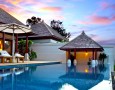 Good Plan for A Prosperity in A Peaceful Dream Home: Dream-backyard-with-amazing-exterior-design-and-swimming-poll-and-sunbathing-area