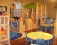 Playgroup room designs for brainy child: Imaginative playgroup room designs with toy house