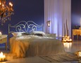 Luxury bedroom design with modern style: bedroom-decorating-color-schemes-in-blue-white-and-amazing-lighting-ways-with-candle