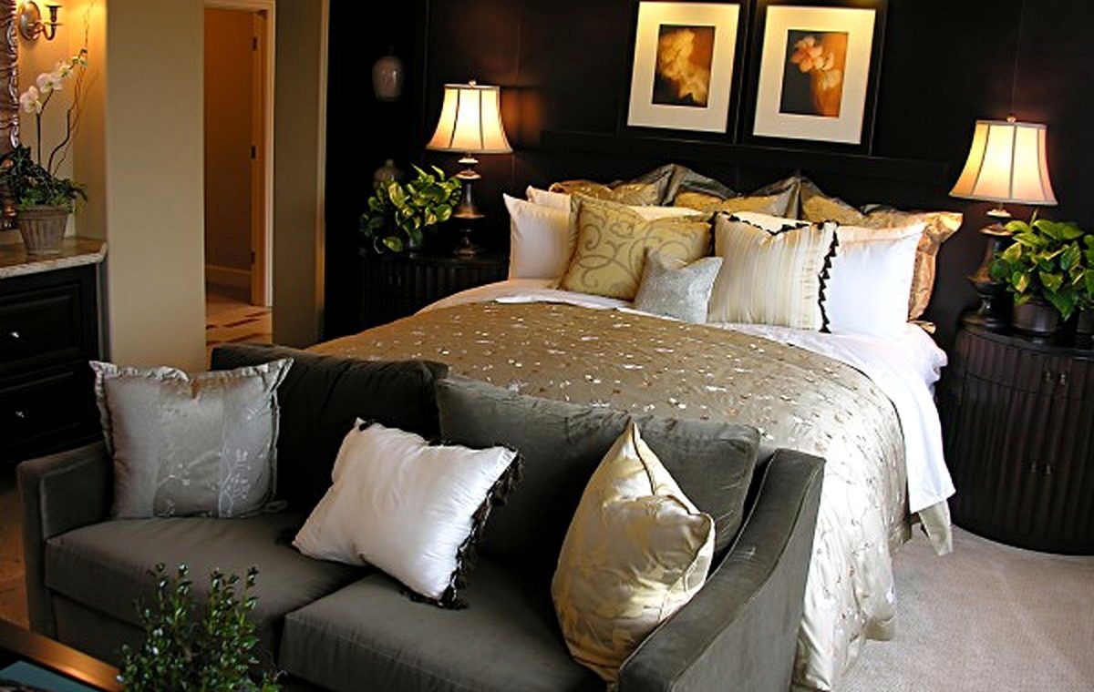 Luxury bedroom design with modern style