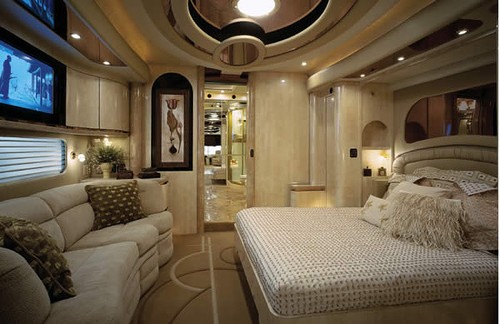 : Contemporary 3 Bedroom Mobile Home