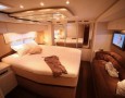 Mobile home with modern and contemporary interior designs: contemporary mobile home bedroom interior design