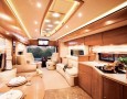Mobile home with modern and contemporary interior designs: vintage living room travel trailers inspirations