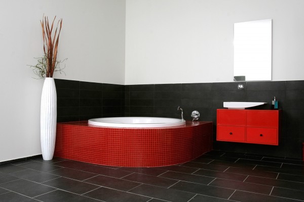 : Bathroom Vanity Ideas For Small Bathrooms With Red White Black Color