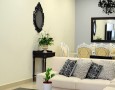Modern Minimalist Interior Designs For Living Rooms: docorative pottery barn for living room table with green plant