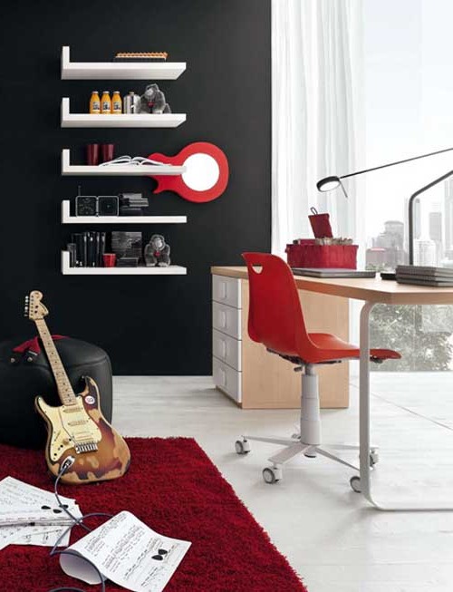 : Minimalist And Eager Musician Bedroom Design