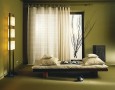 Natural bedroom with fresh and relaxing atmosphere: Natural bedroom with relaxing Japanese touch