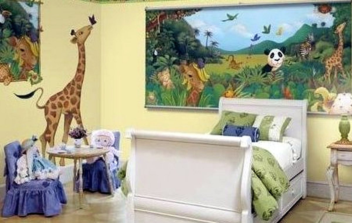 Animals wall painting child's bedroom decoration